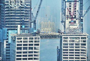 中構(gòu)樓承板 有型產(chǎn)品助力建筑神作 重慶來福士 水晶連廊